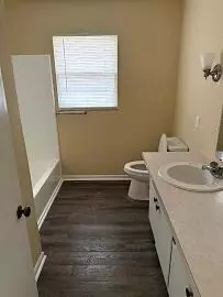 515 S Oak St, Buffalo, MO 65622 photo 2
