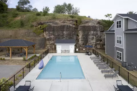 Exterior - 3111 S Vineyards Ter #5, Branson, MO 65616 photo 5 of 10