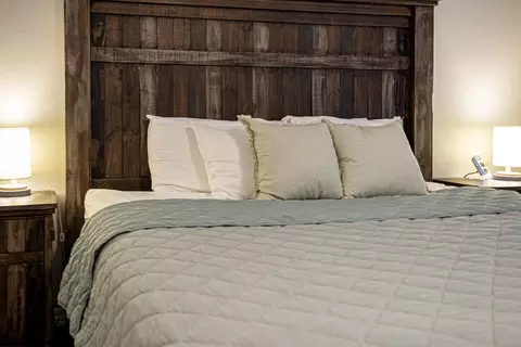 Bedroom - 3111 S Vineyards Ter #5, Branson, MO 65616 photo 6 of 6
