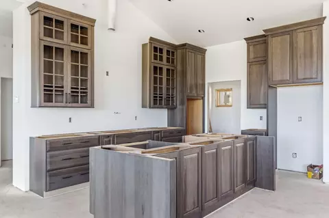 Kitchen - 170 Riverpointe Vw, Ozark, MO 65721 photo 4 of 5