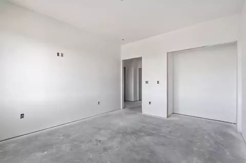 Bedroom - 170 Riverpointe Vw, Ozark, MO 65721 photo 6 of 8