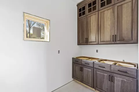 Entry Way - 170 Riverpointe Vw, Ozark, MO 65721 photo 1 of 3