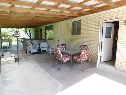Exterior - 128 E Hazel St, Monett, MO 65708 photo 3 of 8