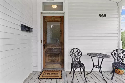 Exterior - 505 E Center St, Mount Vernon, MO 65712 photo 4 of 8