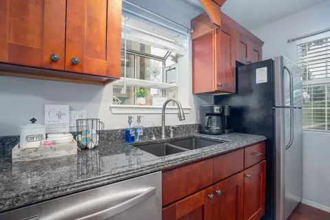 Kitchen - 19 Goldfinch Dr #2, Branson, MO 65616 photo 3 of 5