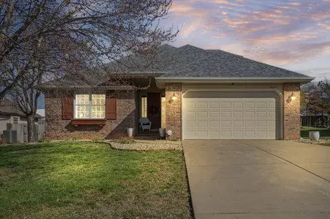 3005 Eastmoor Ct, Springfield, MO 65804