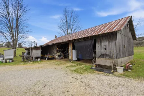 Exterior - 2385 Rains Rd, Jane, MO 64856 photo 11 of 14