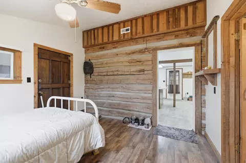 Bedroom - 2385 Rains Rd, Jane, MO 64856 photo 2 of 4