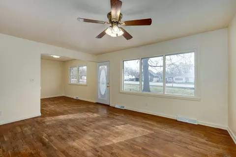 903 S Scenic Ave, Springfield, MO 65802 photo 6