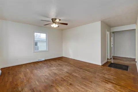 903 S Scenic Ave, Springfield, MO 65802 photo 8