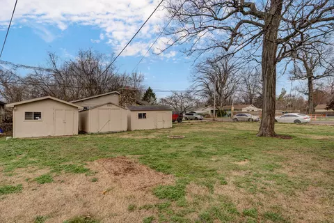 903 S Scenic Ave, Springfield, MO 65802 photo 24