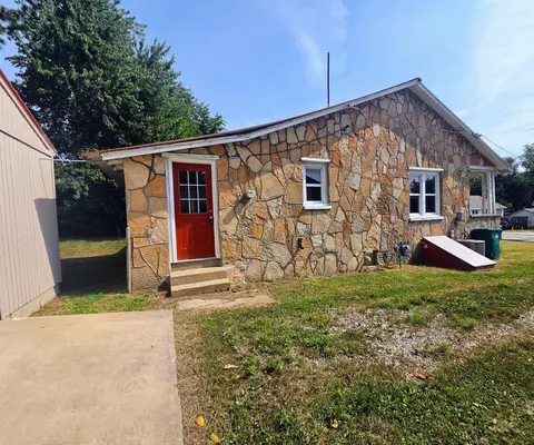 Other - 709 Garst St, Cabool, MO 65689 photo 2 of 11