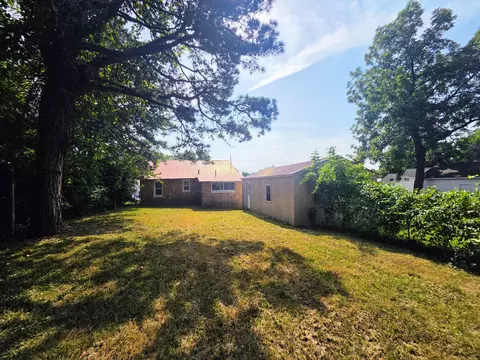 Exterior - 709 Garst St, Cabool, MO 65689 photo 6 of 8
