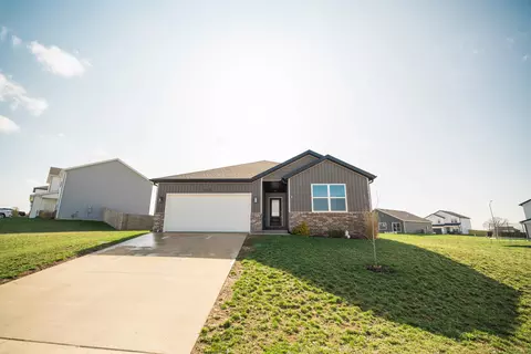310 Great Plains St, Nixa, MO 65714