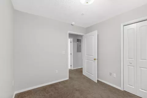 Bedroom - 103 105 Garden Cir #103-3 & 105-4, Branson, MO 65616 photo 2 of 6