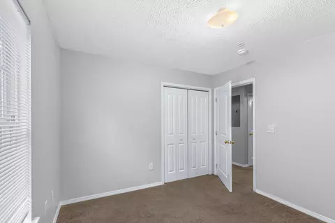 Bedroom - 103 105 Garden Cir #103-3 & 105-4, Branson, MO 65616 photo 4 of 6