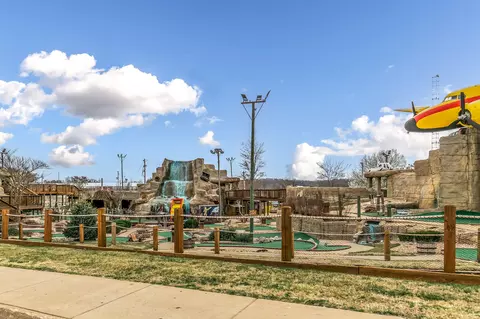 Exterior - 103 105 Garden Cir #103-3 & 105-4, Branson, MO 65616 photo 5 of 8