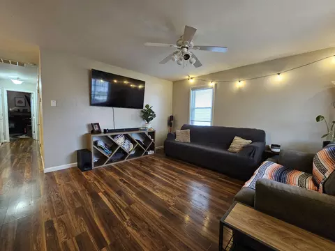 Living - 2565 E Atlantic St, Springfield, MO 65803 photo 1 of 3