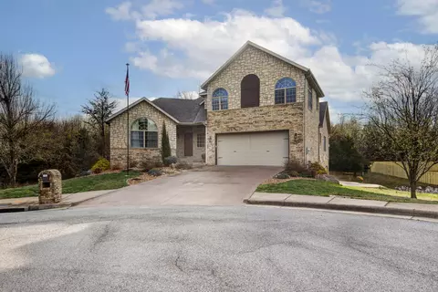 1218 W Holly St, Ozark, MO 65721