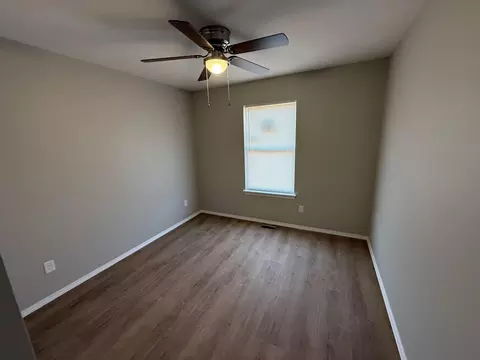 Bedroom - 3486 N Ohara Ave, Springfield, MO 65803 photo 1 of 3