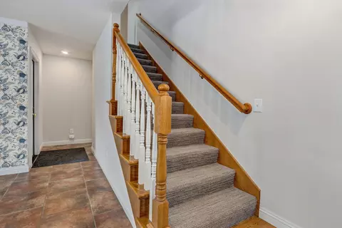 Entry Way - 2706 N Skyview Ln, Ozark, MO 65721 photo 4 of 5