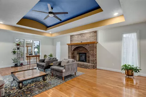 Living - 2706 N Skyview Ln, Ozark, MO 65721 photo 1 of 3