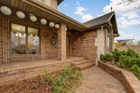 Exterior - 2706 N Skyview Ln, Ozark, MO 65721 photo 4 of 15