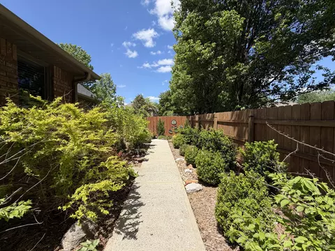 Exterior - 2706 N Skyview Ln, Ozark, MO 65721 photo 14 of 15