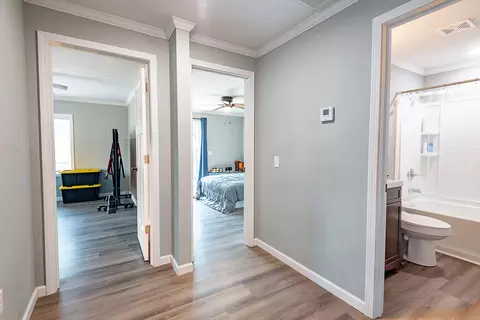 Entry Way - 2400 W High St, Springfield, MO 65803 photo 2 of 2