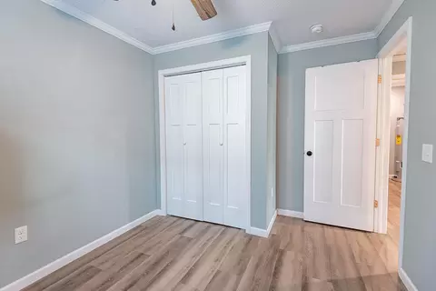Bedroom - 2400 W High St, Springfield, MO 65803 photo 3 of 5
