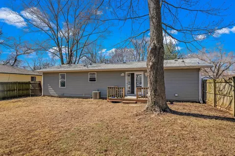 718 N Hillcrest Ave, Springfield, MO 65803 photo 25