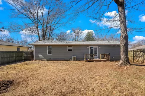 718 N Hillcrest Ave, Springfield, MO 65803 photo 23