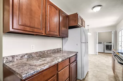 718 N Hillcrest Ave, Springfield, MO 65803 photo 14