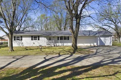 18794 2nd St, Hermitage, MO 65668