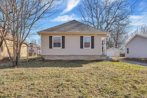 1126 N Rogers Ave, Springfield, MO 65802 photo 2