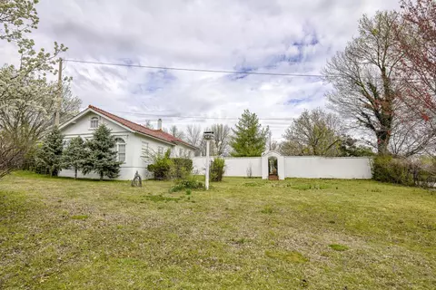 Exterior - 2736 E 15th St, Joplin, MO 64804 photo 34 of 46