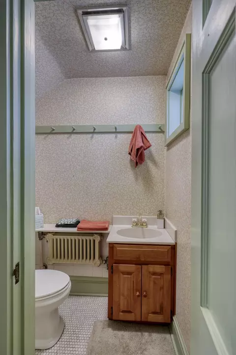 Bath - 2736 E 15th St, Joplin, MO 64804 photo 1 of 9