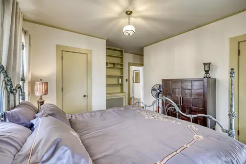 Bedroom - 2736 E 15th St, Joplin, MO 64804 photo 6 of 17