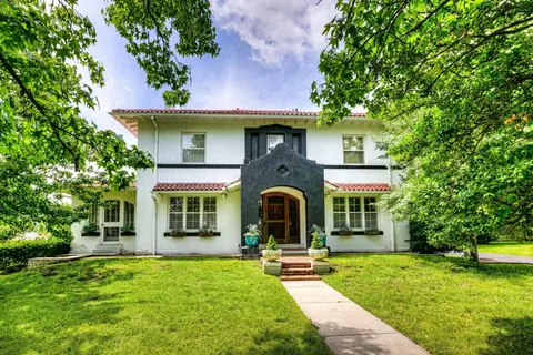 2736 E 15th St, Joplin, MO 64804