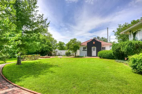 Exterior - 2736 E 15th St, Joplin, MO 64804 photo 20 of 46