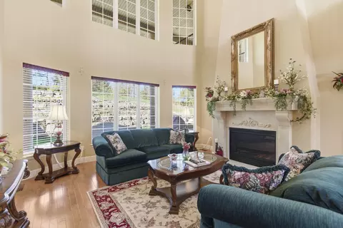 Living - 109 Cedar Blf, Saddlebrooke, MO 65630 photo 2 of 7