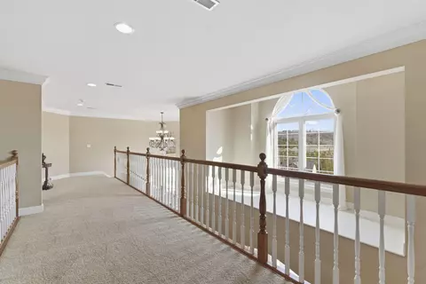 Entry Way - 109 Cedar Blf, Saddlebrooke, MO 65630 photo 4 of 7