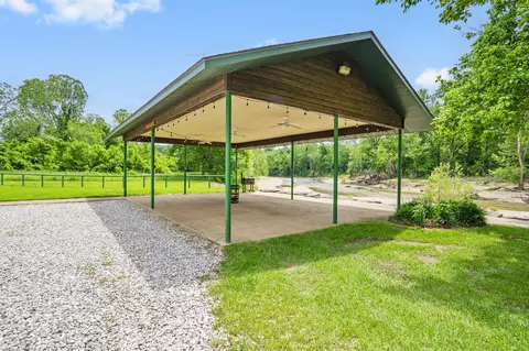 Exterior - 109 Cedar Blf, Saddlebrooke, MO 65630 photo 17 of 27