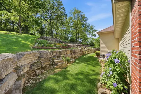 Exterior - 109 Cedar Blf, Saddlebrooke, MO 65630 photo 10 of 27