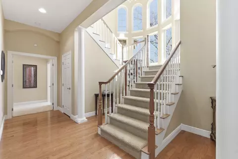 Entry Way - 109 Cedar Blf, Saddlebrooke, MO 65630 photo 3 of 7