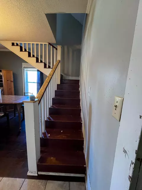Entry Way - 903 Vine St, Thayer, MO 65791 photo 1 of 1
