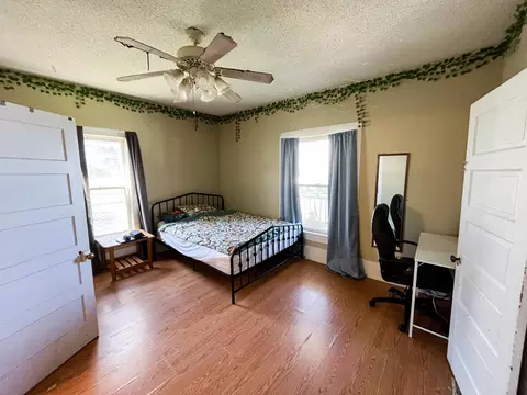 Bedroom - 903 Vine St, Thayer, MO 65791 photo 1 of 6