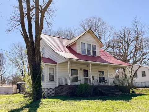 Exterior - 903 Vine St, Thayer, MO 65791 photo 2 of 5