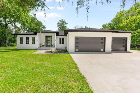 Exterior - 2538 E Farm Road 188, Ozark, MO 65721 photo 2 of 9