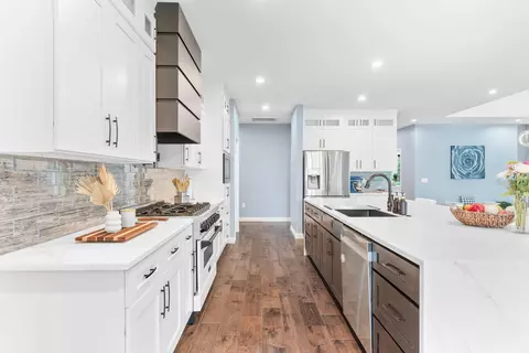 Kitchen - 2538 E Farm Road 188, Ozark, MO 65721 photo 3 of 5
